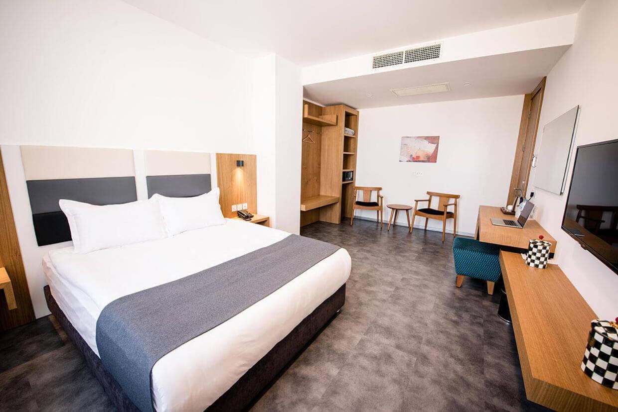 Ingate Hotel At Central Famagusta Ammókhostos Eksteriør bilde